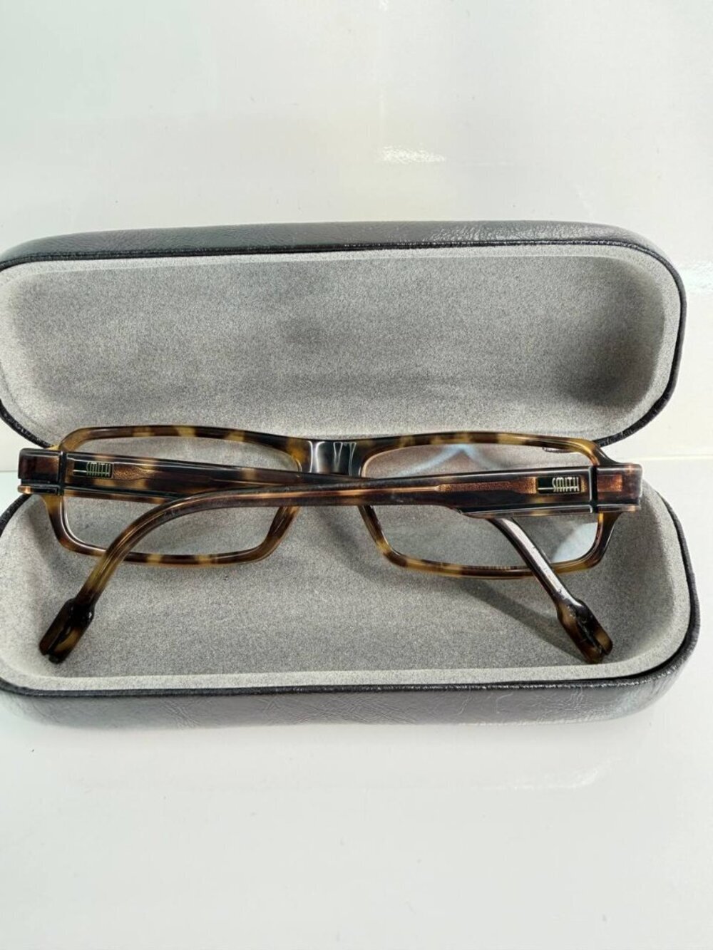 Smith Intersection 2 Eyeglasses – Tortoiseshell Frame (Hard Case Included) - Picture 3 of 13